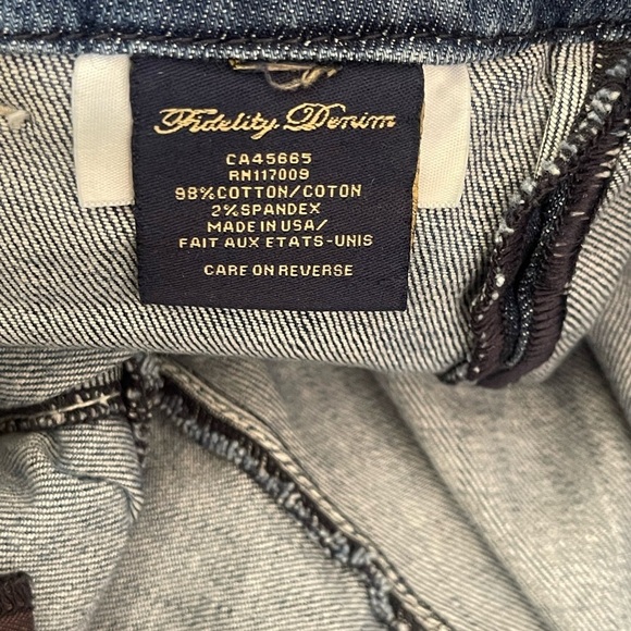 Fidelity Jean shorts folded hem - Picture 10 of 11